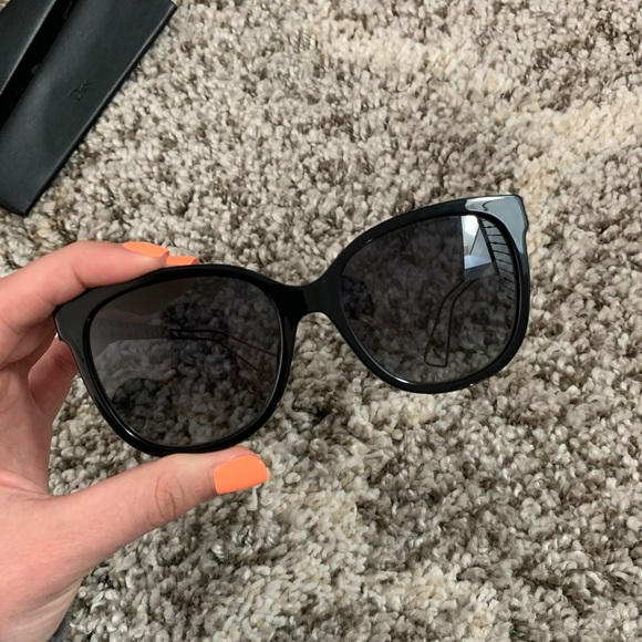 Dior sunglasses - Picture 2 of 7